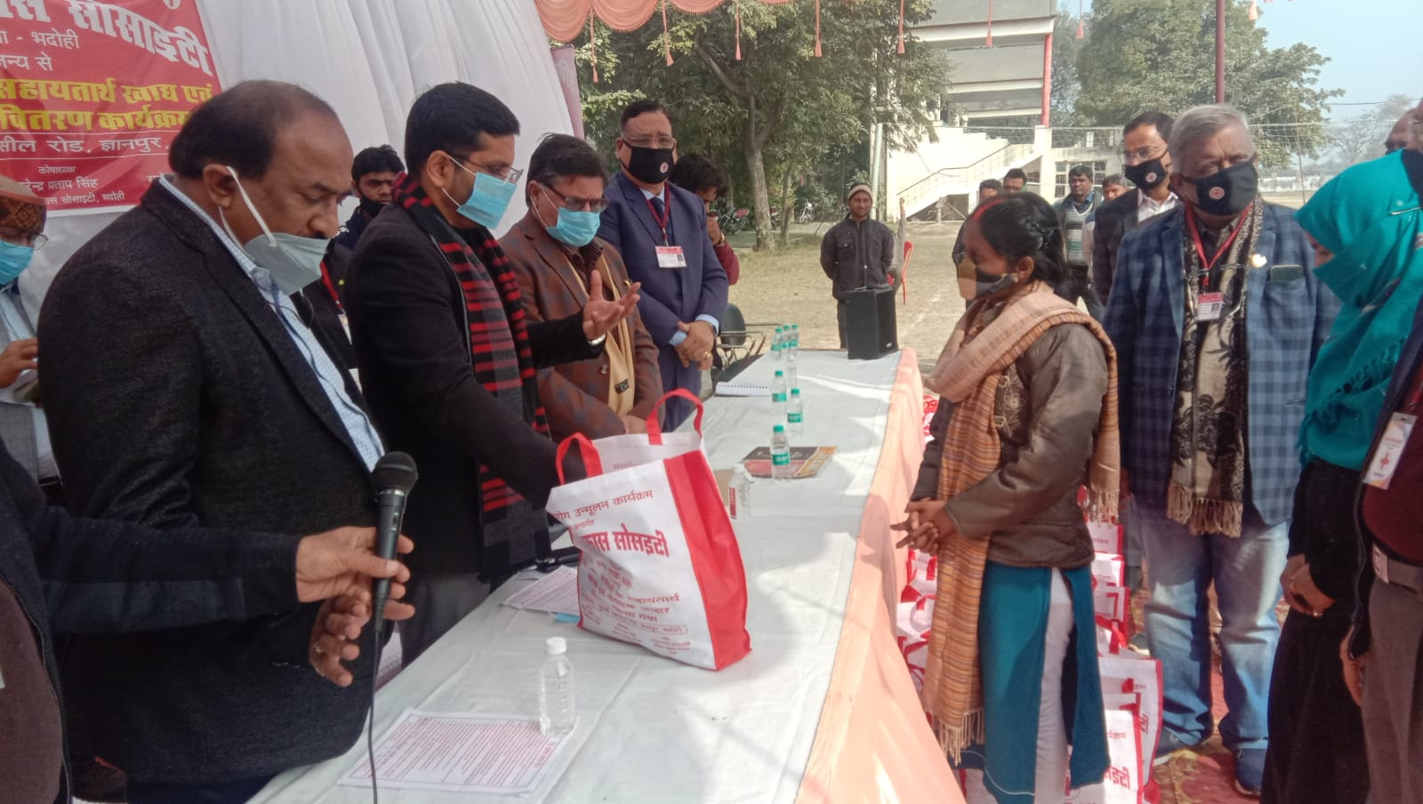 Nutrition food distribution to TB patients.